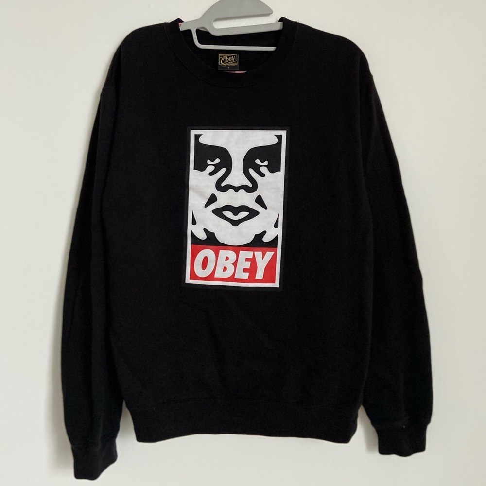 OBEY crewneck